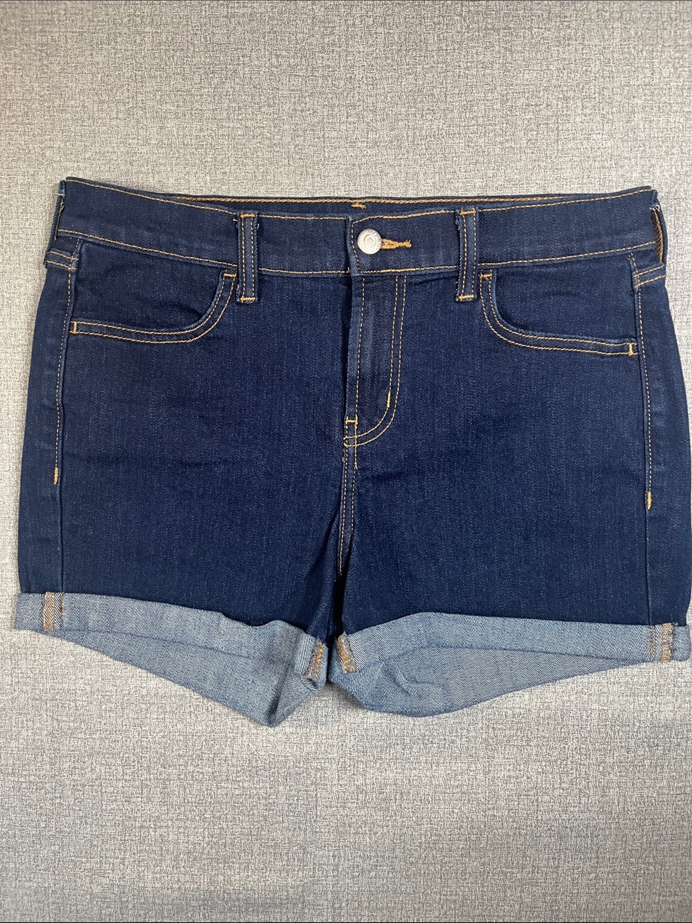 Old Navy Dark Blue Rolled Hem Jean Shorts, Womens size 2